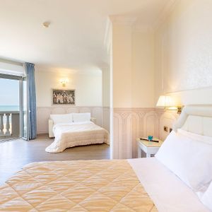 Junior Suite Sea View